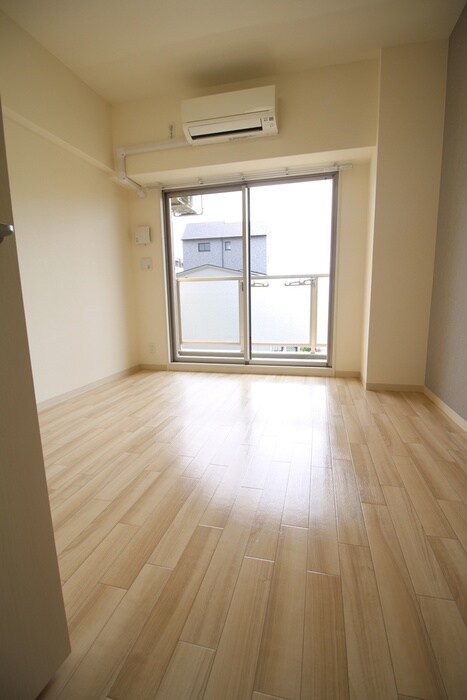 物件内観写真12　(居室)