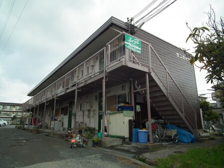 ｻﾝﾊｲﾂ外観写真