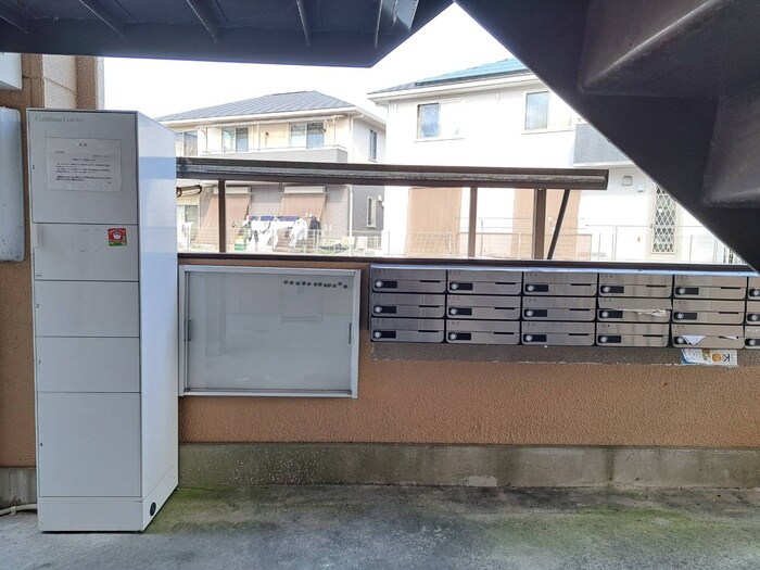 物件外観写真4　(建物設備)