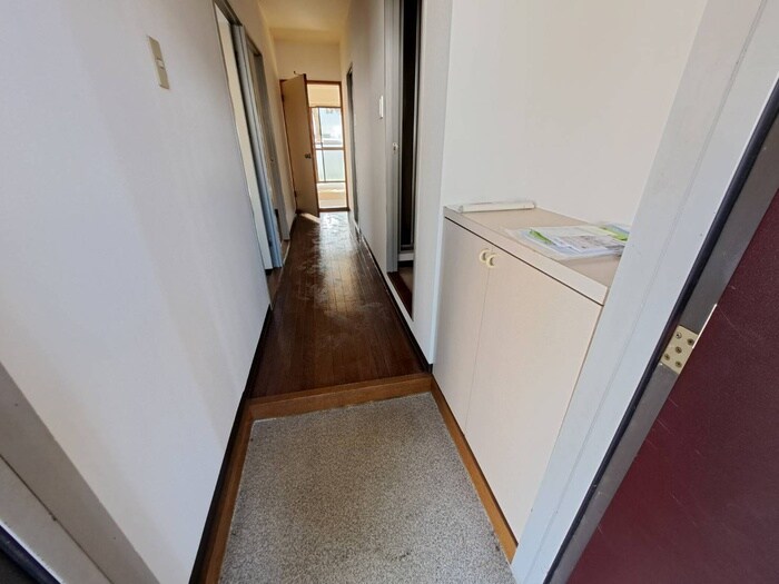 物件内観写真20　(廊下)
