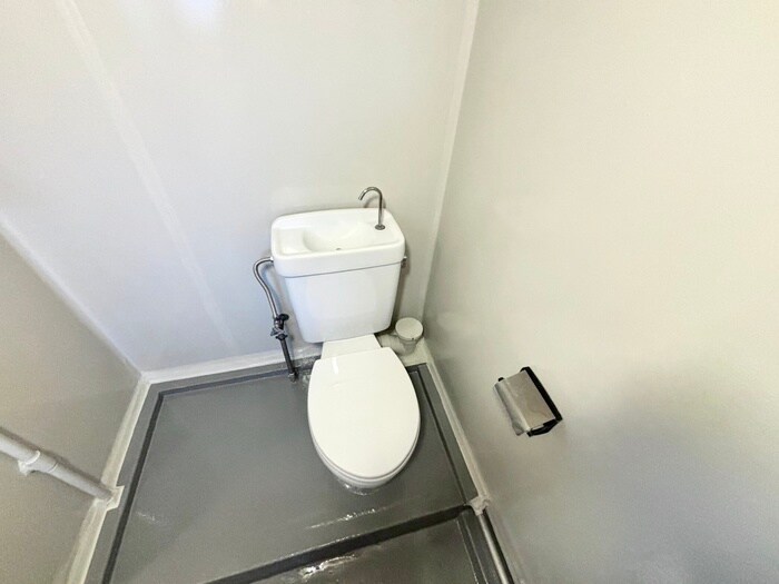 物件内観写真15　(トイレ)