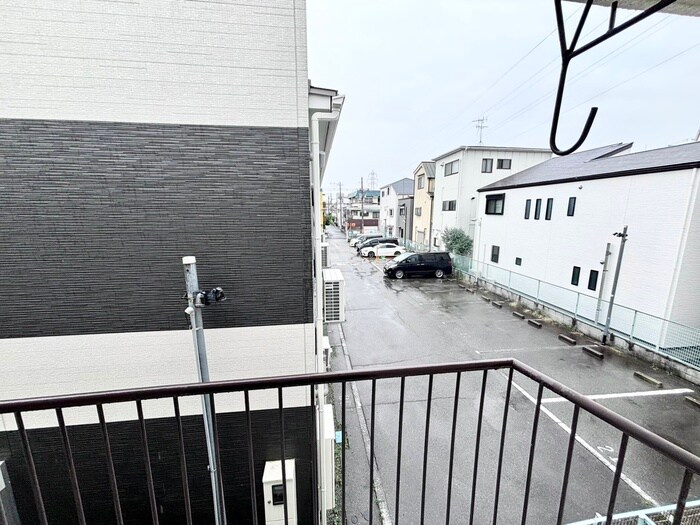 物件内観写真22　(室内からの展望)