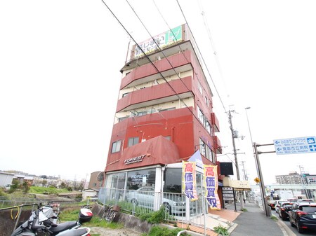 箕面ビル外観写真