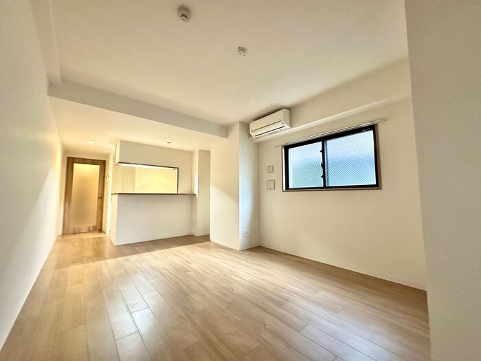 物件内観写真6　(居室)