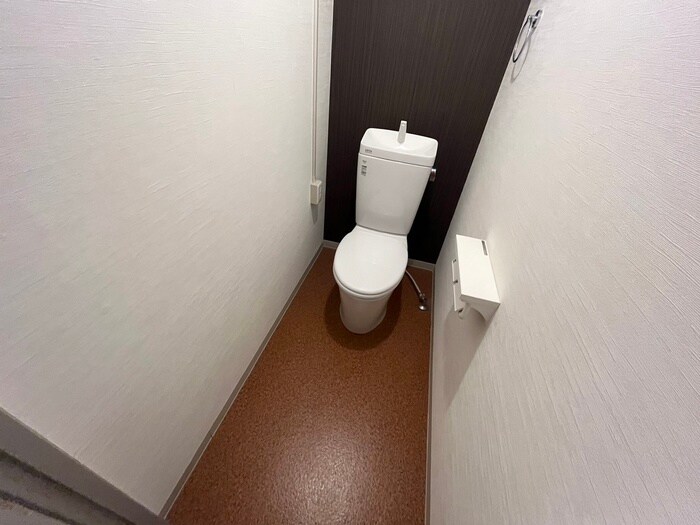 物件内観写真10　(トイレ)