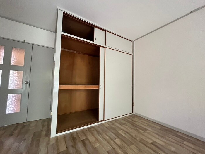 物件内観写真13　(収納)