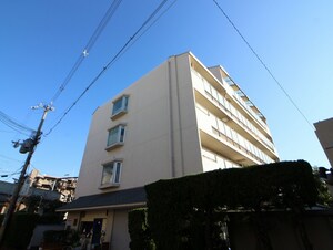 シャンボールメゾン曽根外観写真
