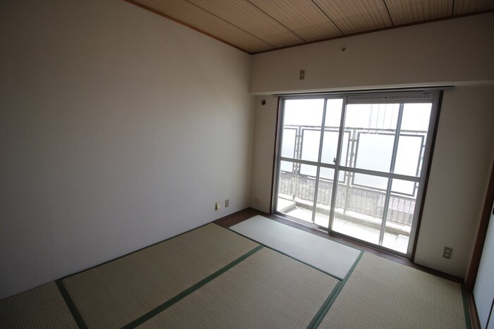 物件内観写真15　(居室)