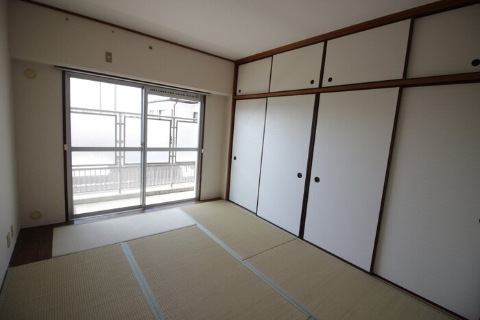 物件内観写真18　(居室)