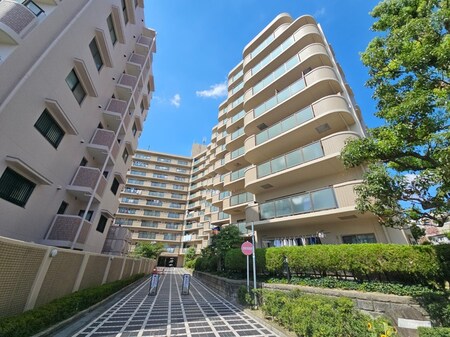 朝日ﾌﾟﾗｻﾞｳｨﾝﾃﾞｨｺｰﾄ枚岡(105)外観写真
