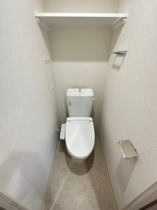 物件内観写真11　(トイレ)