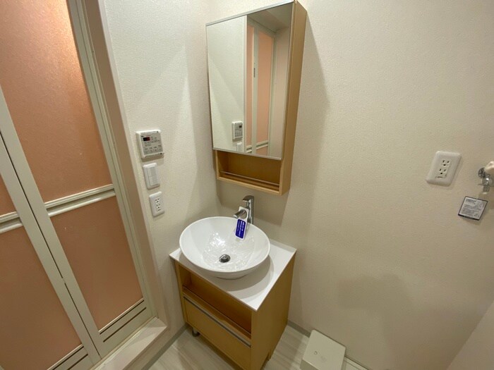 物件内観写真12　(洗面)