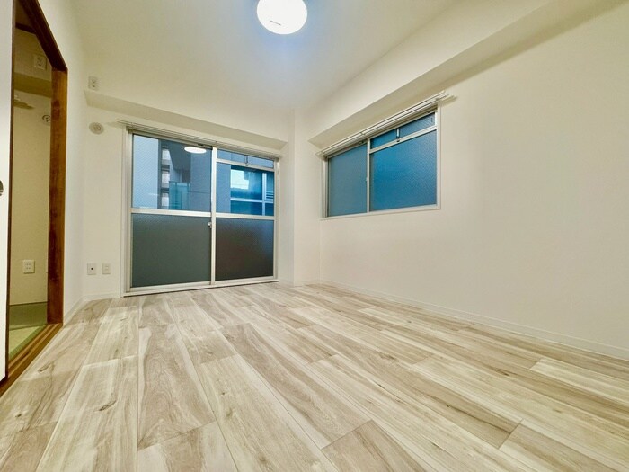 物件内観写真4　(居室)