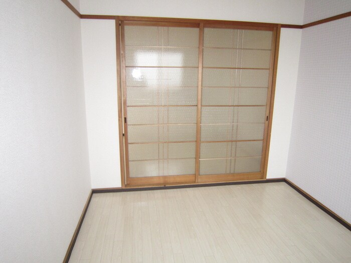 物件内観写真14　(居室)