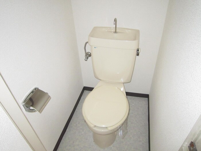 物件内観写真17　(トイレ)