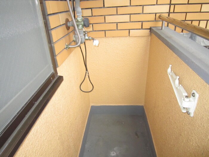 物件内観写真19　(洗濯機置場)