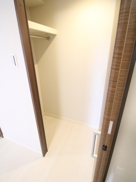 物件内観写真14　(収納)