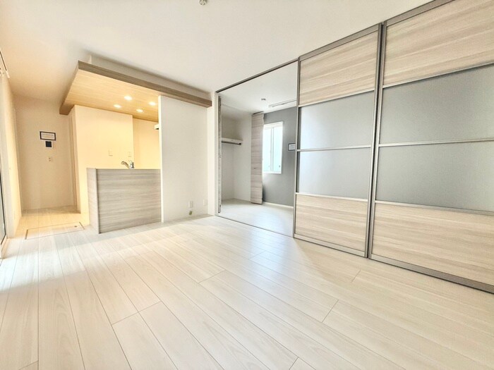 物件内観写真8　(居室)