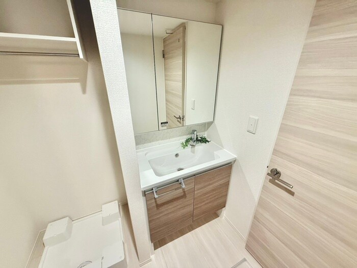 物件内観写真12　(洗面)