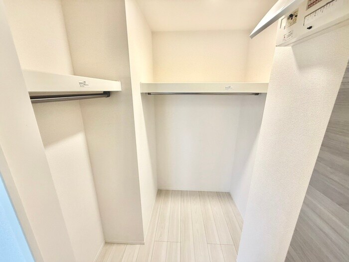 物件内観写真13　(収納)