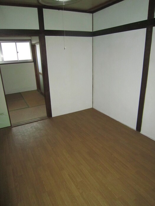 物件内観写真7　(居室)