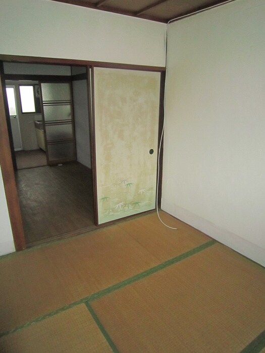 物件内観写真10　(居室)