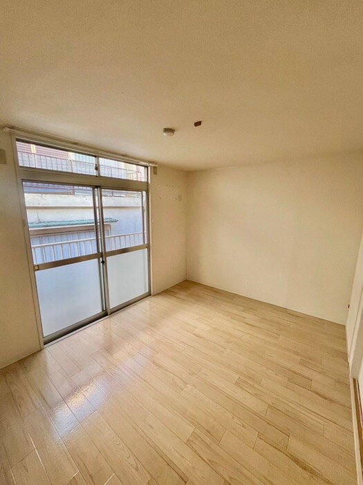 物件内観写真13　(居室)