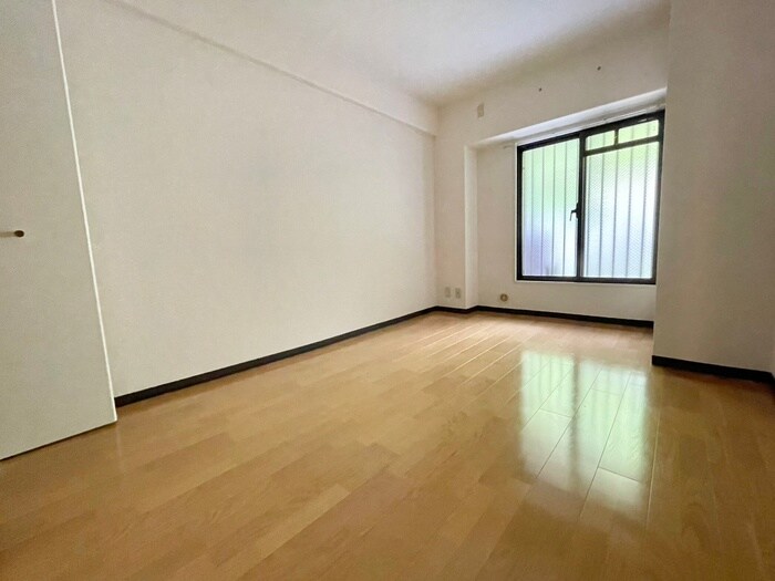 物件内観写真17　(居室)