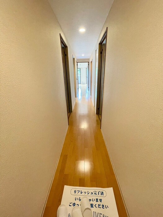 物件内観写真21　(廊下)