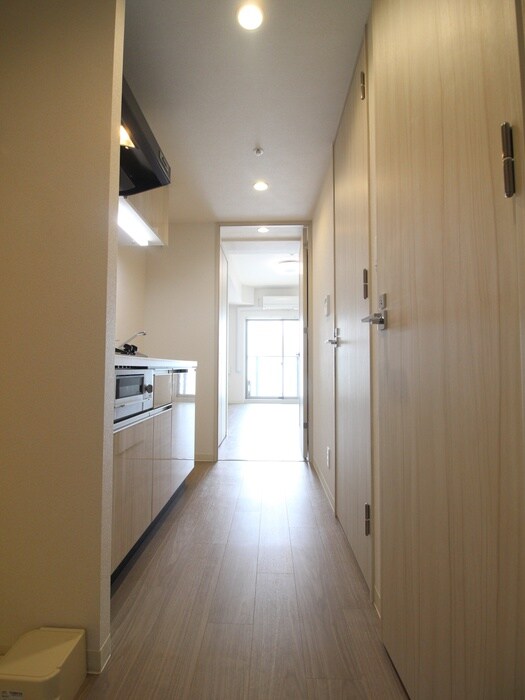 物件内観写真17　(廊下)
