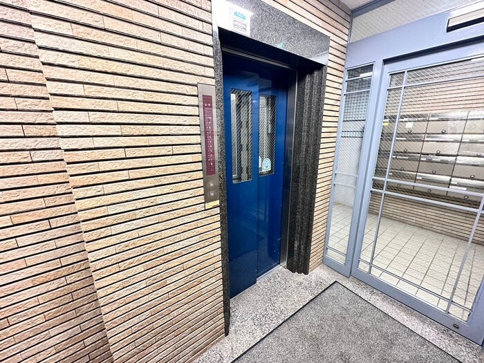 物件外観写真4　(建物設備)