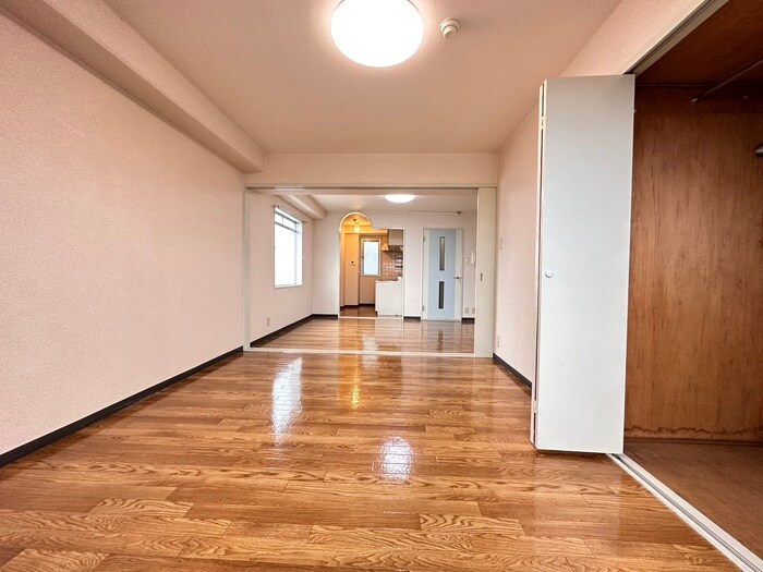 物件内観写真10　(居室)