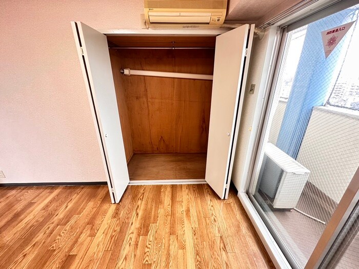 物件内観写真11　(収納)
