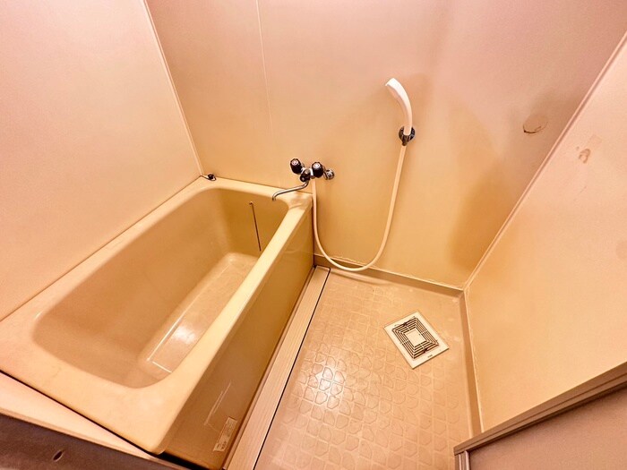 物件内観写真12　(バス／シャワールーム等)