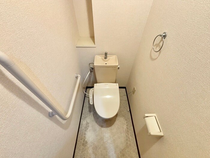 物件内観写真10　(トイレ)