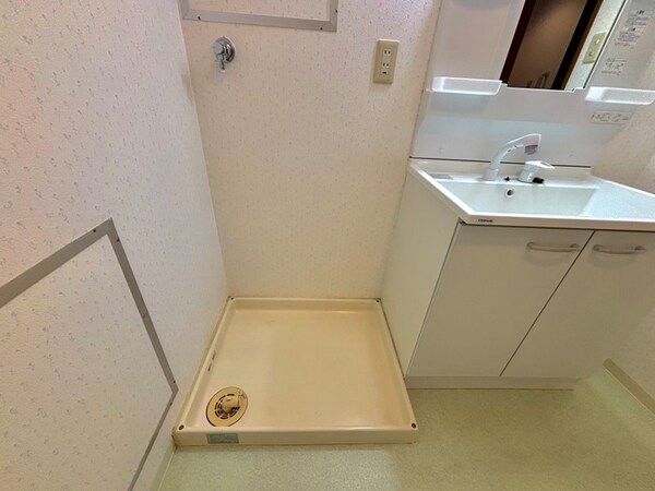 洗濯機置場
