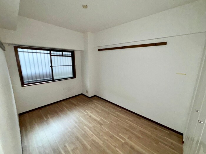 物件内観写真21　(居室)