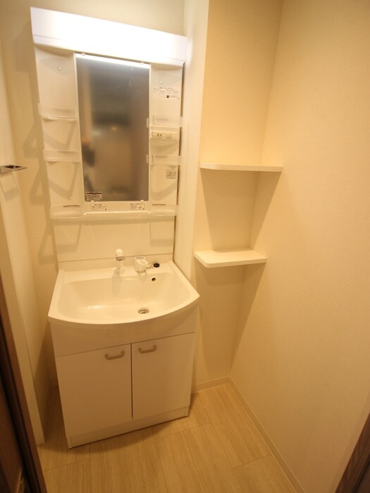 物件内観写真11　(洗面)