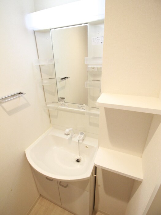 物件内観写真11　(洗面)