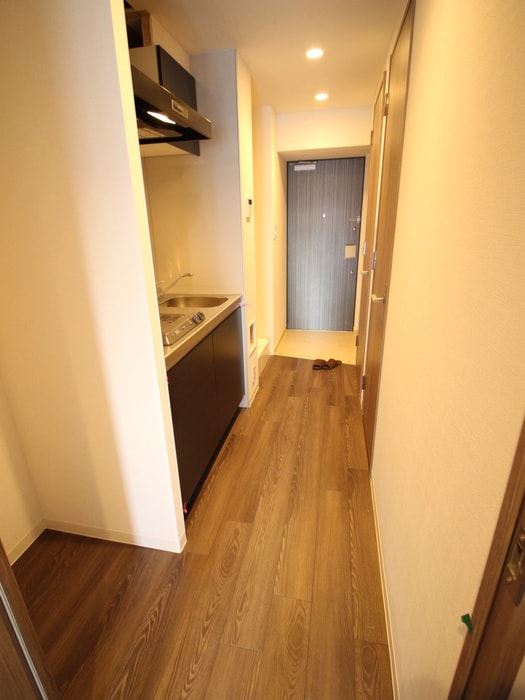 物件内観写真13　(廊下)