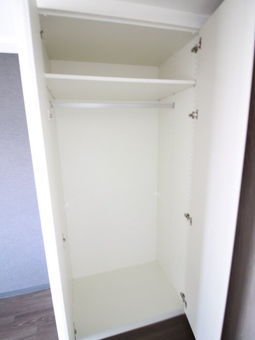 物件内観写真15　(収納)