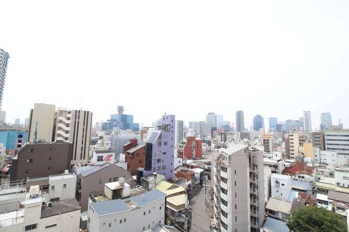 物件内観写真15　(室内からの展望)