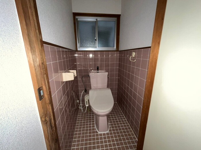 物件内観写真12　(トイレ)