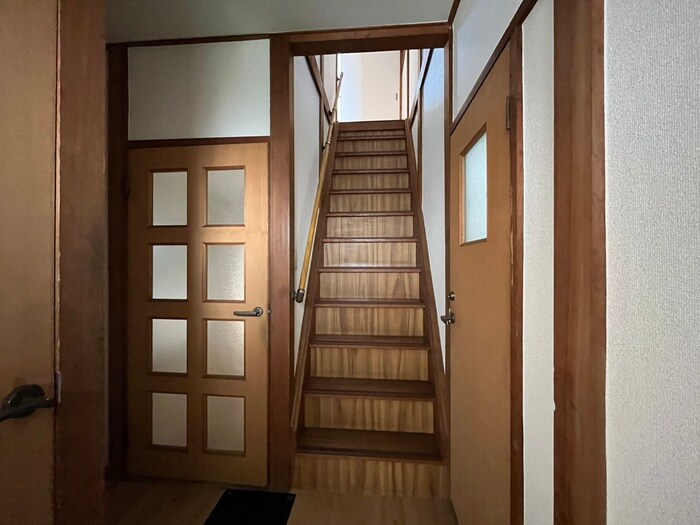 物件内観写真16　(廊下)