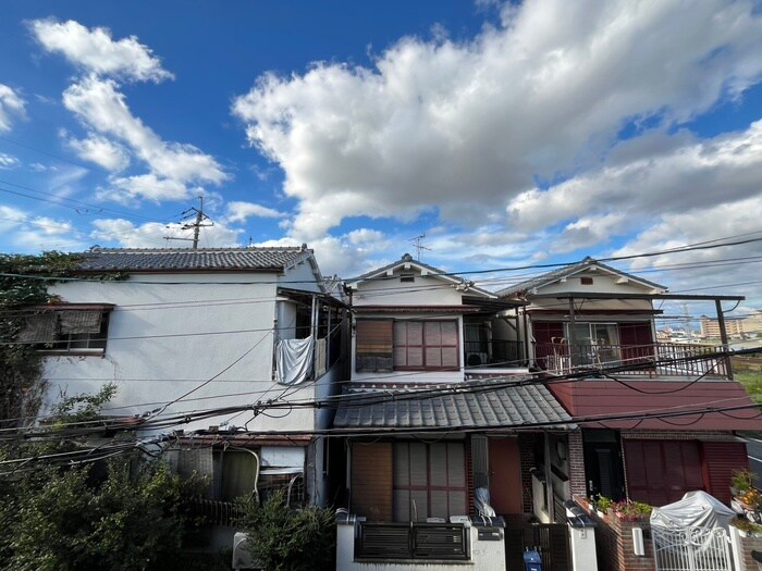 物件内観写真22　(室内からの展望)