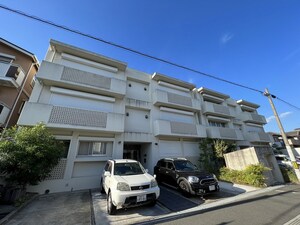 メゾンヴェ－ル北桜塚西棟外観写真