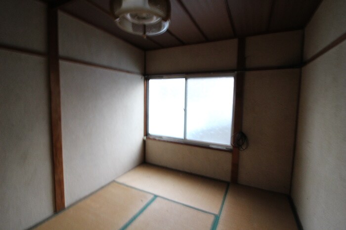 物件内観写真2　(居室)