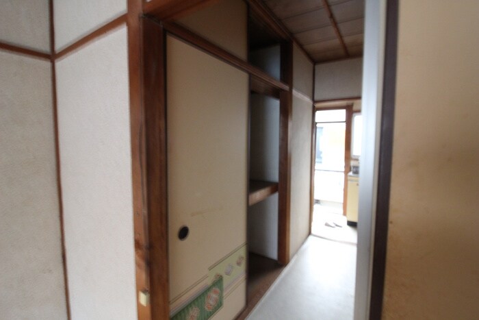 物件内観写真6　(収納)