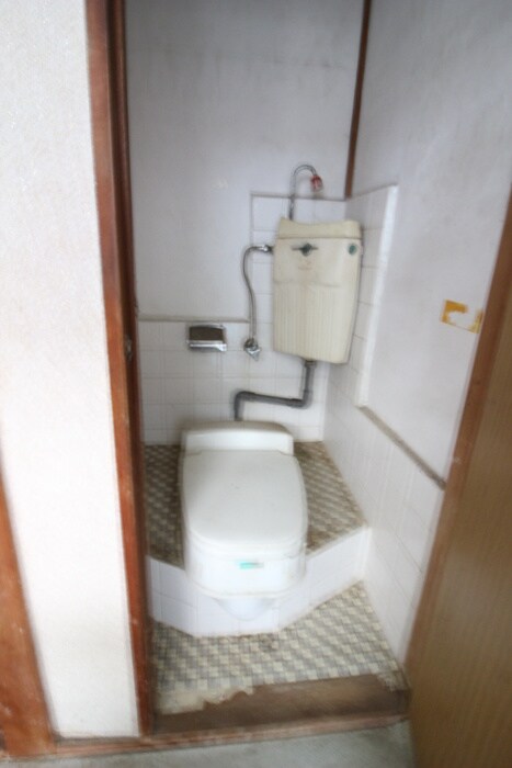 物件内観写真9　(トイレ)