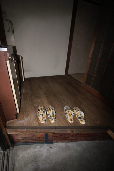 物件内観写真10　(玄関)